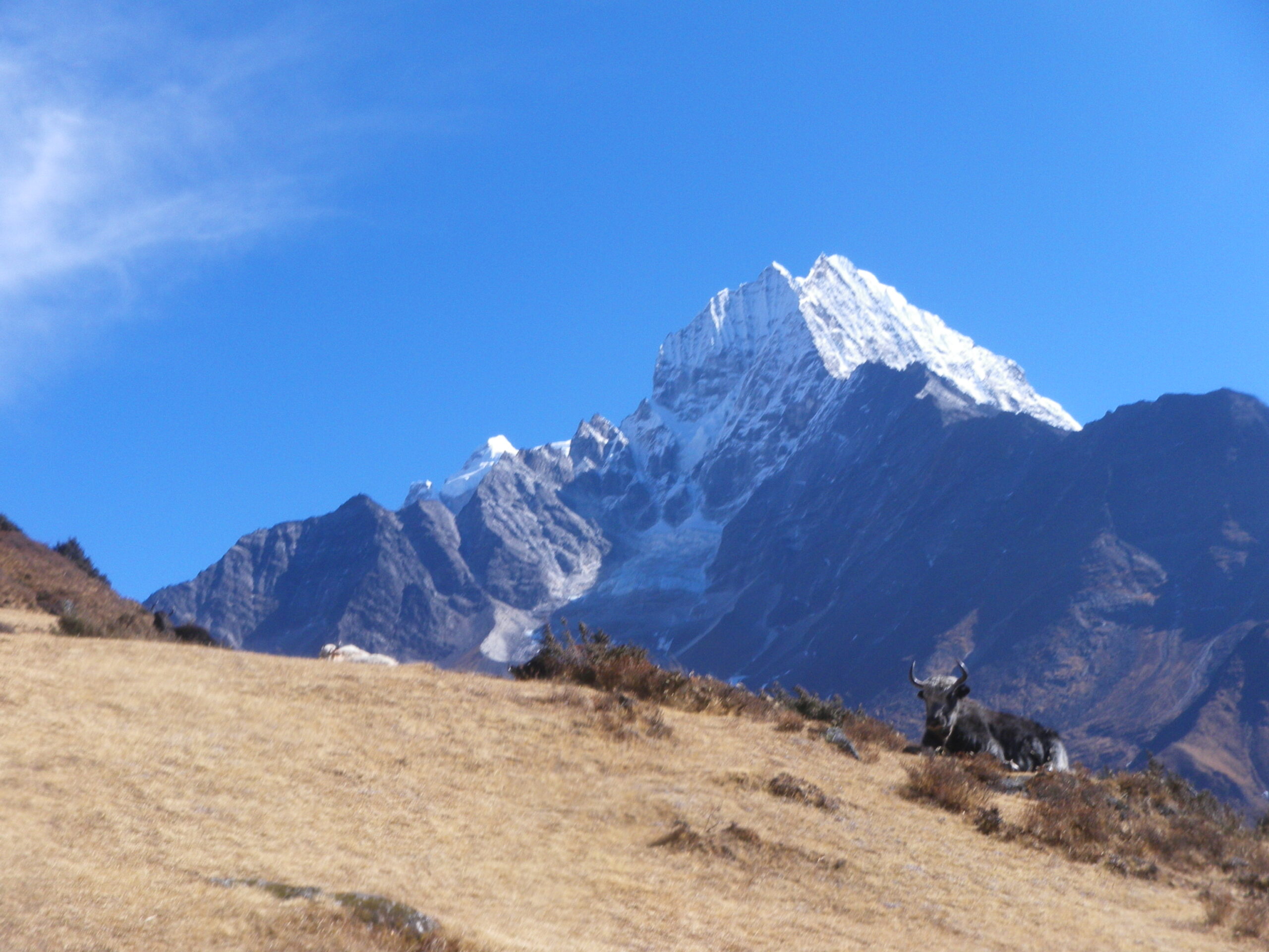 Everest alaptábor Yetivel ( 2025. nov 21.-dec 7.)