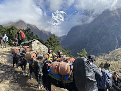 Everest alaptábor túra